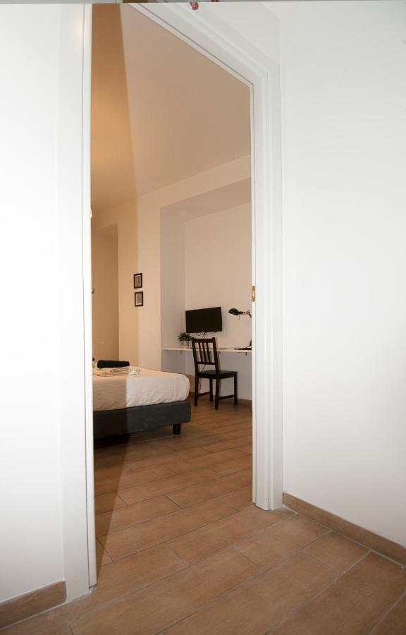 Om2Rome Apartment Ngoại thất bức ảnh